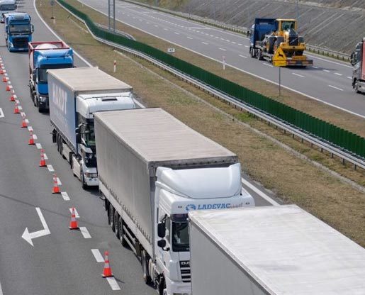 EU urges members to allow freight despite virus controls - LGL - Best Logistics Company in UK